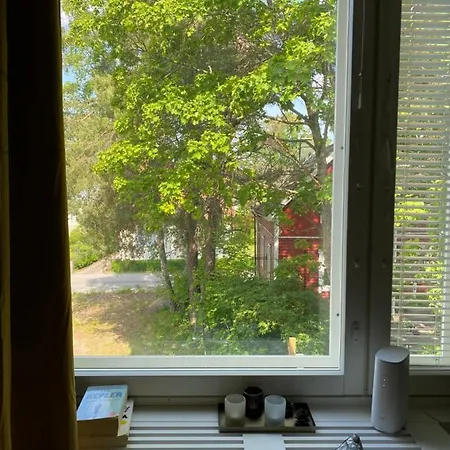 Unique Wood House Apartment, Free Parking, 2 Bikes Available Lägenhet *